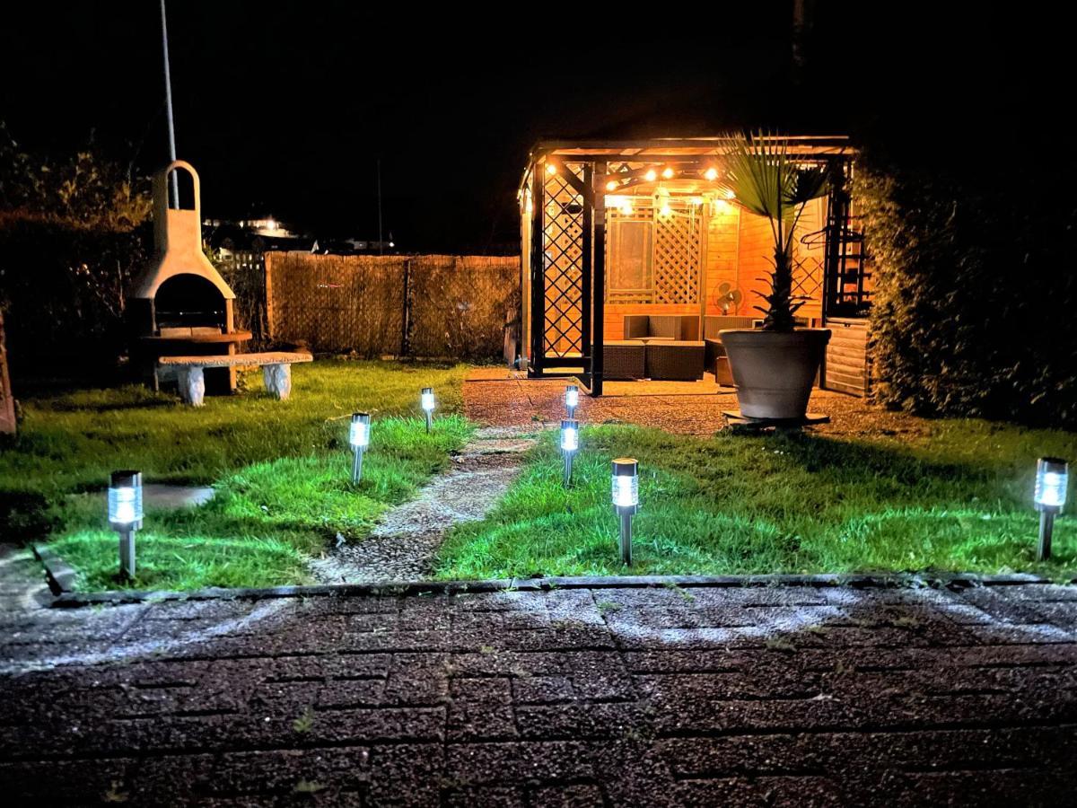 Traumhafter Moselblick, Garten & Lounge, Boxspringbett, Top Lage Apartment บุลลาย ภายนอก รูปภาพ